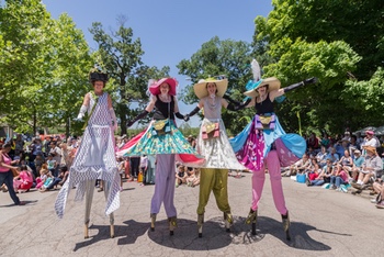 June 14, 2014, Parade at noon, Circle Village 11:00 a.m.–4:00 p.m. For more than 20 years, the Cleveland Museum of Art has been bringing this FREE signature summer event to Greater Cleveland. University Circle comes alive with color, music, and art for all ages. International and national guest artists join Greater Cleveland artists, families, schools, and community groups in a spectacular display of bright costumes, giant puppets, stilt-dancers, handmade masks, and colorful floats. Circle Village, which includes activities, entertainment, and food, is presented by University Circle Inc. 25th Annual 2014 Parade the Circle Saturday, June 14, 2014 Wade Oval Parade at 12 noon Parade theme: Recologia Desigual Never Odd or Even Circle Village 11:00 a.m.–4:00 p.m.