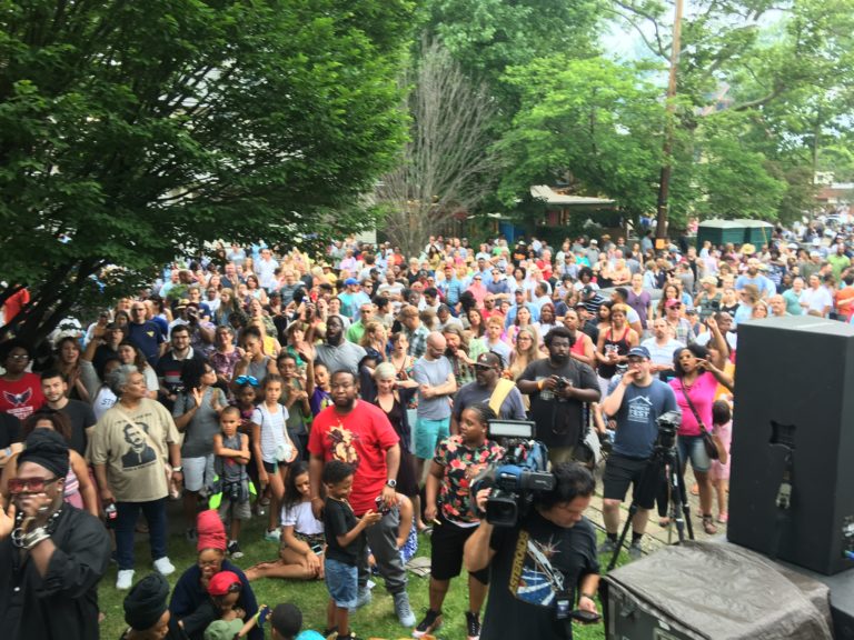 The 11th Annual Larchmere PorchFest Celebrates Music and Community