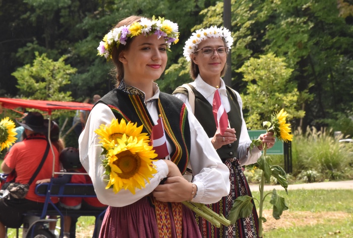 One World Day Celebrates the Richness and Vibrancy Immigrants Bring to the U.S.