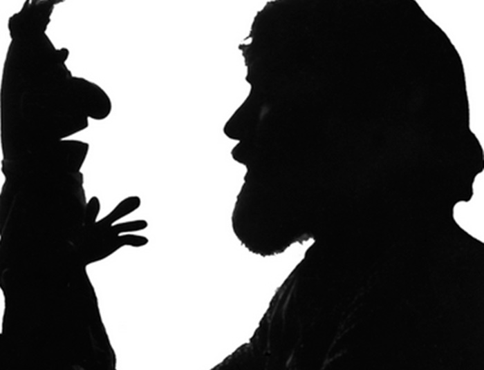 "Professional Muppets Fan" Joe Hennes Brings His "Magic of the Muppets" Show to Town