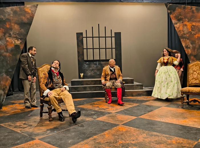 LatinUs Theatre Presents Argentine Classic About a Young Woman Navigating an Authoritarian Family