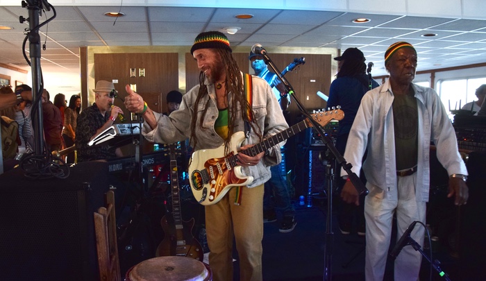 Enjoy Music and Sunset on the Lake With Carlos Jones on Reggae Cruise